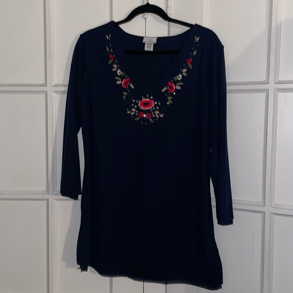 Jaclyn Smith Blue Floral Embroidered Top Large